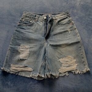 ZARA Light-Wash Ripped Jean Shorts, Size 2